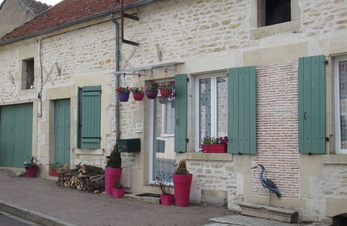 Narcy House | Renovated old house with all comforts