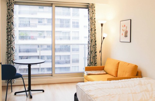 Jardin des plantes Apartment | Renovated & Quiet Studio with Elevator - Paris 5th