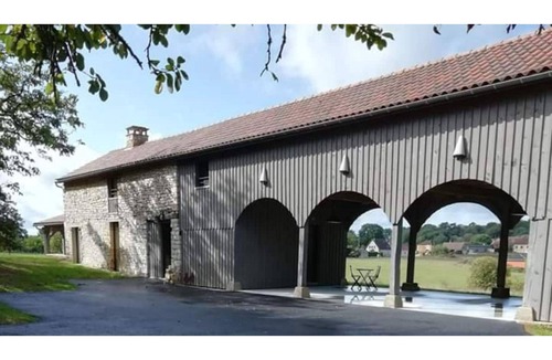 Payrignac House | Renovated stone barn with swimming pool between Lot and Dordogne