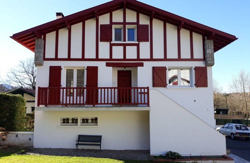 Halsou Apartment | Rental Apartment Type T2 Curistes ou Vacanciers