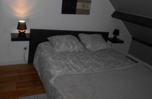 Pedernec Apartment | RENTS INDEPENDENT STUDIO NEAR GRANIT COAST 35 EURO NIGHT