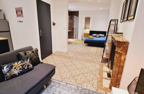 Millau Apartment | Rep - 2A