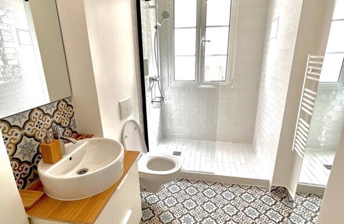 Thiers Apartment | Reposant Proche de la Campagne