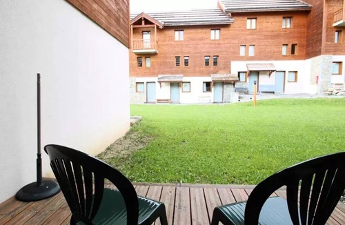 Puy-Saint-Vincent Ski Chalet | Residence Parc Aux Etoiles - CH18PAE - DUPLEX CHALET 2 CHAMBRES, TERRASS AND BALCONY