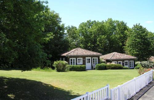 Sauveterre Hotel | Residences Du Golf Des Roucous