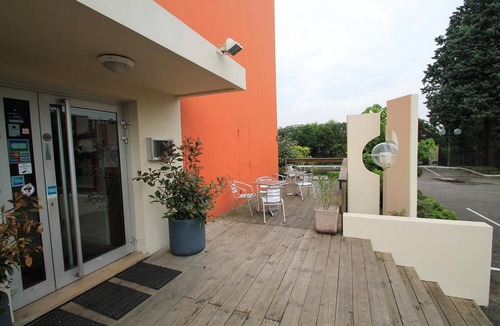 Saint-Priest House | Retraite à Lyon Près de l'Aéroport|Wifii+Parking!
