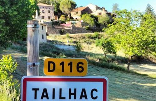 Tailhac House | Retraite pour Couple dans Maison de Vigne avec Terrasse - FR-1-582-531