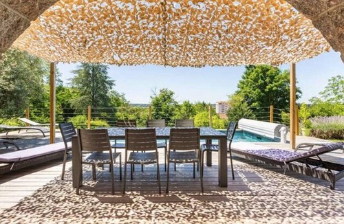 Vichy Cottage | Revel in Vichy: Private Pool, Spacious 5-Bedroom Home, BBQ & Garden Retreat