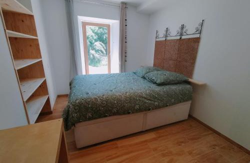 Benevent-et-Charbillac Apartment | Rez de Jardin appartement T3 76 m2 6 personnes