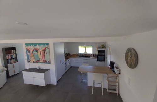 Riantec Villa | Riantec, modern house, 4 bedrooms, land 2500 m², heated and covered swimming pool 9x4