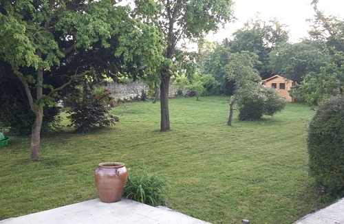 Pouilly-sur-Loire House | Riverfront Country Home near Paris, w/Wine-tasting, cycling, lifestyle
