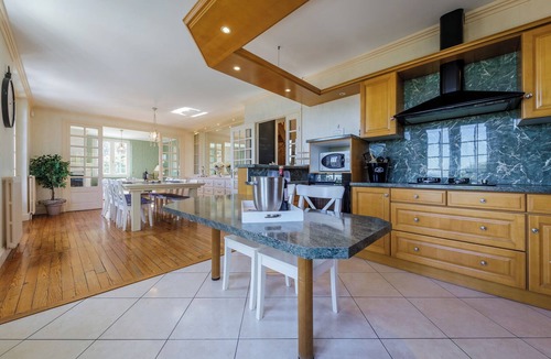 Pujols Villa | Rocaille, villa with private pool, views, privacy, comfort and service