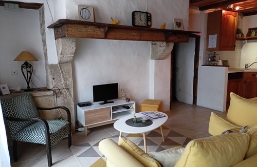 Cremps Cottage | "Rocamadour - Charming gîte for 2 people with swimming pool