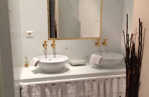Lamballe House | ROMANTIC BED AND BREAKFAST IN LAMBALLE CENTER