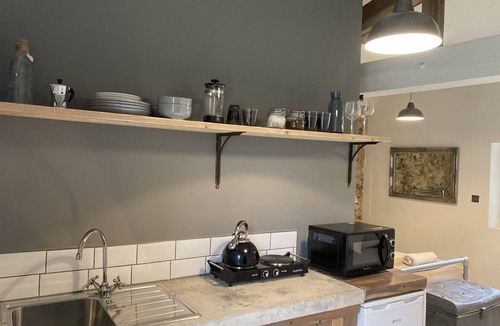 Monpazier Apartment | Romantic one bedroom studio apartment with pool , walking distance to Monpazier