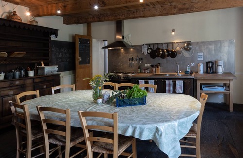 Valgorge Apartment | Room 'La Ferme De Chalas - Coucoulude' with Shared Pool, Shared Terrace and Wi-Fi