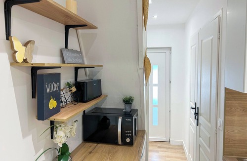 Saint-Pierre-du-Perray Bed & Breakfast | Room N2 Colocation Confort & Service (91)