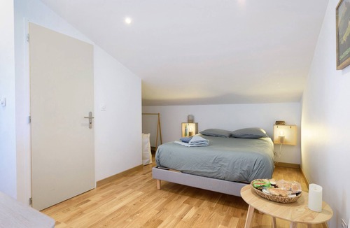 Quaix-en-Chartreuse Bed & Breakfast | Room with Néron View in the Heart of Chartreuse