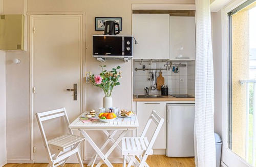 Quiberon Apartment | Rose des Vents by Interhome