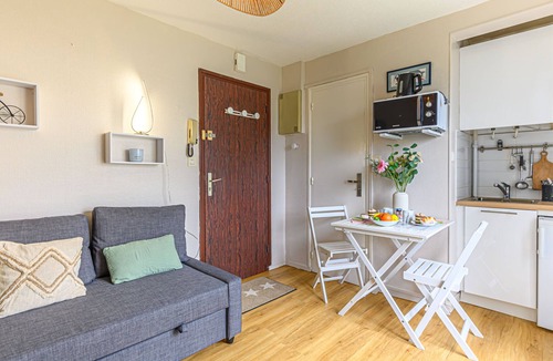 Quiberon Apartment | Rose des Vents by Interhome
