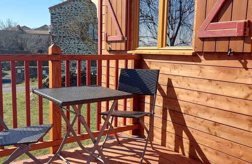 Massiac Ski Chalet | Roulotte de Charme Dans le Cantal en Auvergne