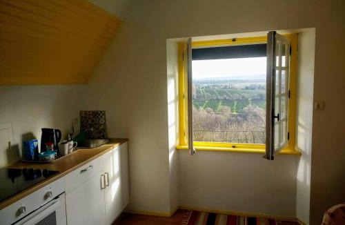 Chateauneuf-du-Faou Apartment | Roz Melen