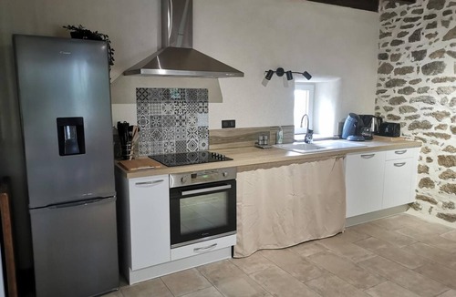 Bourbon-l'Archambault Cottage | Rural cottage in Bourbon-l'Archambault - Charm and comfort