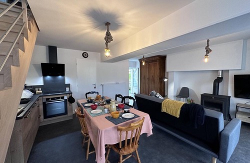 Buxieres-les-Mines Cottage | Rural Cottage with SPA in Bourbonnais