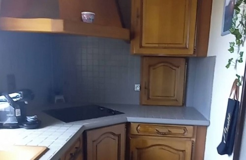 Chouvigny House | Rural gîte for 2 people in the countryside with private covered swimming pool.
