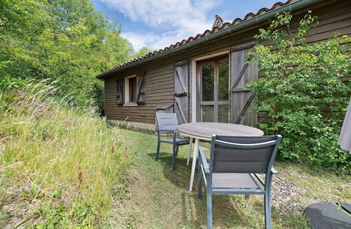 Puycelci Apartment | Rural Studio at the Foot of Puycelsi