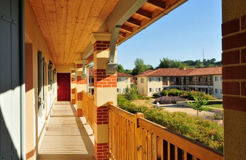 Nerac Condo | Séjour à côté d’un parc aquatique et du centre
