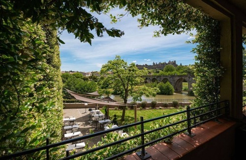 City of Carcassonne Apartment | Séjour 5* au pied de la cité | Accès piscine | Spa