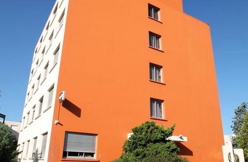 Saint-Priest Apartment | Séjour d'Entreprise à Lyon|Wi-Fi+Parking Inclus!
