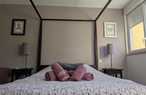 Fontguenand Bed & Breakfast | Séjour gastronomique avec parking inclus, proche Zoo de Beauval - FR-1-591-700