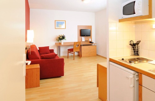 Secteur 1 Apartment | Séjours & Affaires Grenoble Marie Curie