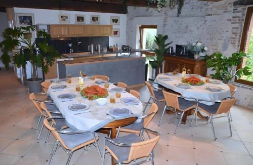 Aubigny-sur-Nere Villa | Séminaire Comme à la Maison - cosy, écossais & productif en Sologne