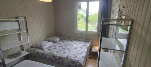 Egliseneuve-d'Entraigues Apartment | S-e-r-a-l-y 2