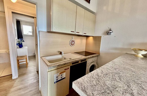 Saint-Cyprien Plage Apartment | Saint-Cyprien Rental: 2-room apartment with parking, terraces, and loggia