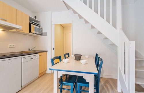 Ile-aux-Moines Apartment | Scenic 6-person Duplex Retreat