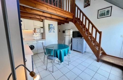 Saint-Pierre-Quiberon Apartment | Sea view apartment in Saint-Pierre-Quiberon with balcony and garage
