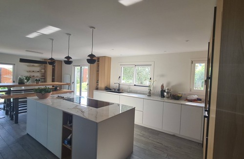 Locoal-Mendon House | Sea View, Pool & Sauna Property - 12 people