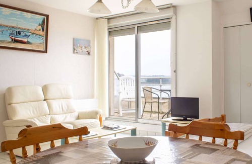 Erquy Apartment | Sea-view studio in Erquy | 2 guests | Ref 509