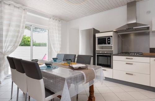 Plouhinec House | Seaside Escape by the Petite Mer de Gâvres