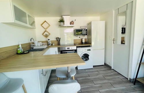 Lumigny-Nesles-Ormeaux Apartment | Self-contained studio with garden Near Disney/Paris/Provins/Parc des félins