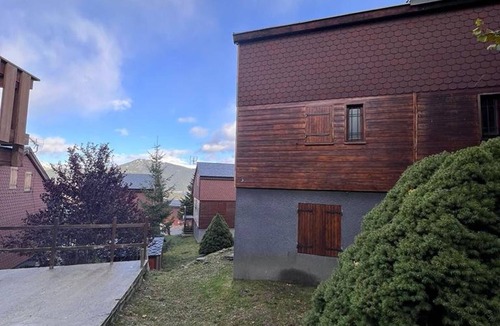 Les Angles Ski Chalet | Semi-Detached Chalet in the Heart of the Slopes