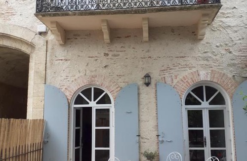 Saint-Genis Bed & Breakfast | SENTIMIR