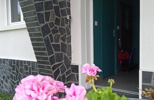 Renaze Apartment | Separate bedroom and mezzanine for a large family