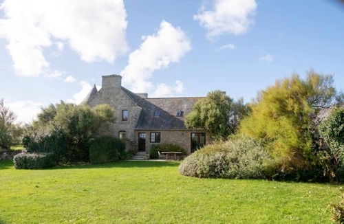 Berven House | Sieck Island House on private island