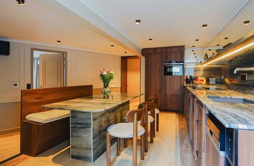 Grenelle Apartment | Signature Suite Eiffel Tower terrace