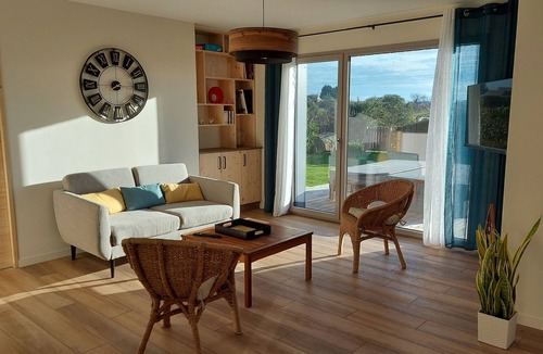 Pleubian House | Single storey house with jacuzzi near the beach Wooden frame, 4 stars
